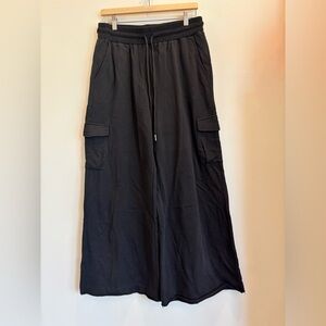 Sunday Morning Sweatpants Black Wide Leg Cargo Loungewear NWT Size Large